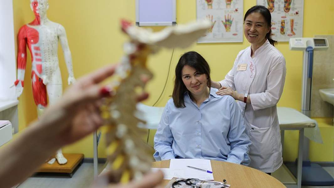 Мануальный терапевт