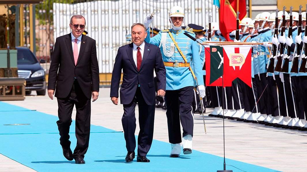 Erdogan e Nazarbayev