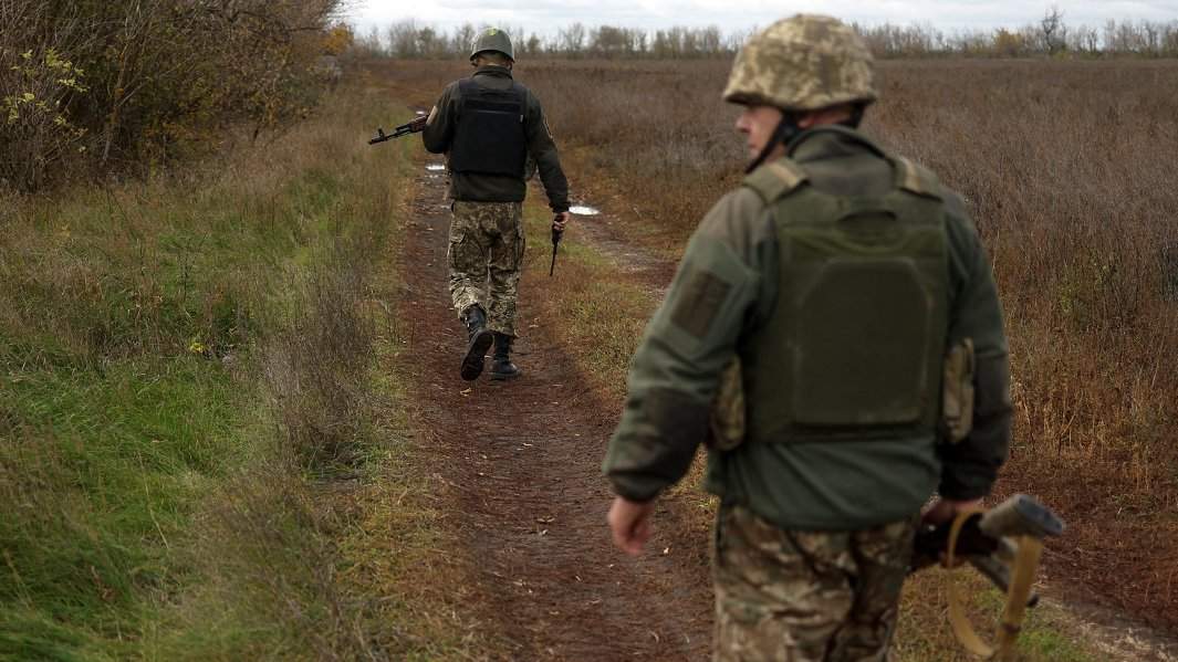украинские солдаты