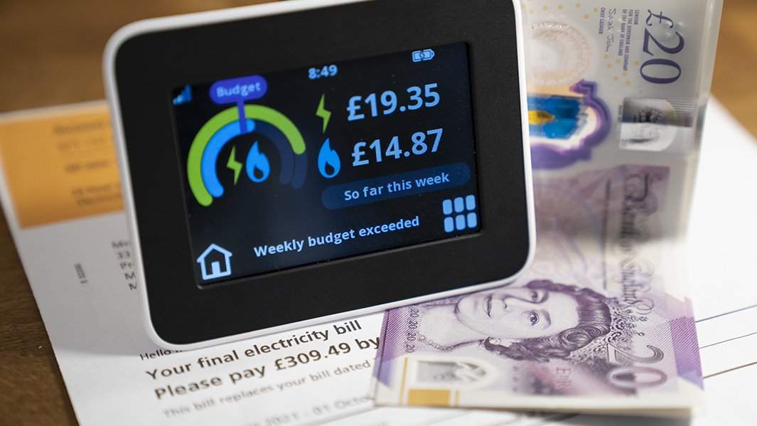 счёт за электричество термометр градусник банкнота фунт