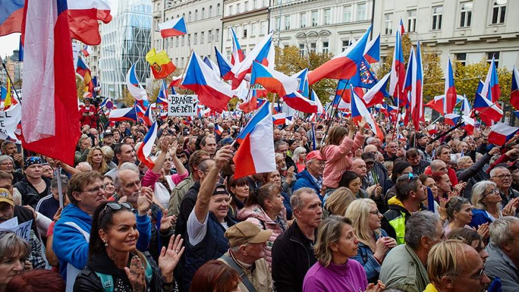 Антиправительственный митинг в Праге, Чехия