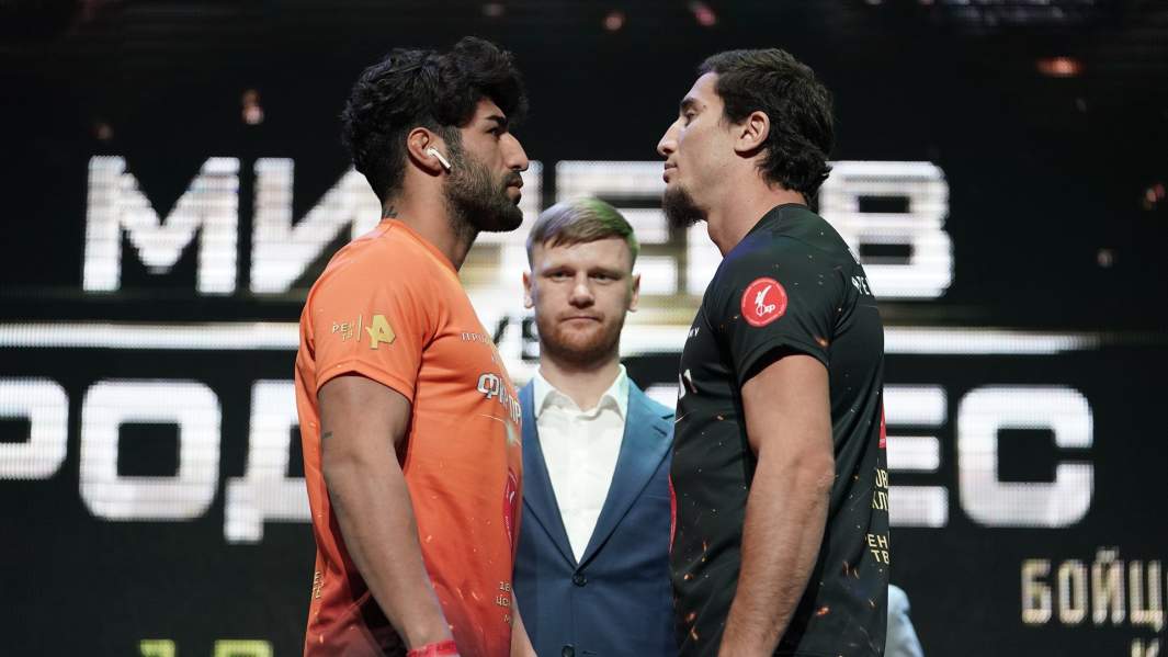 Битва взглядов Ахмета Килича и Ислама Муртазаева