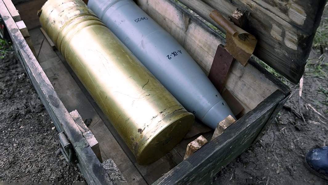 Боеприпасы на артиллерийской позиции