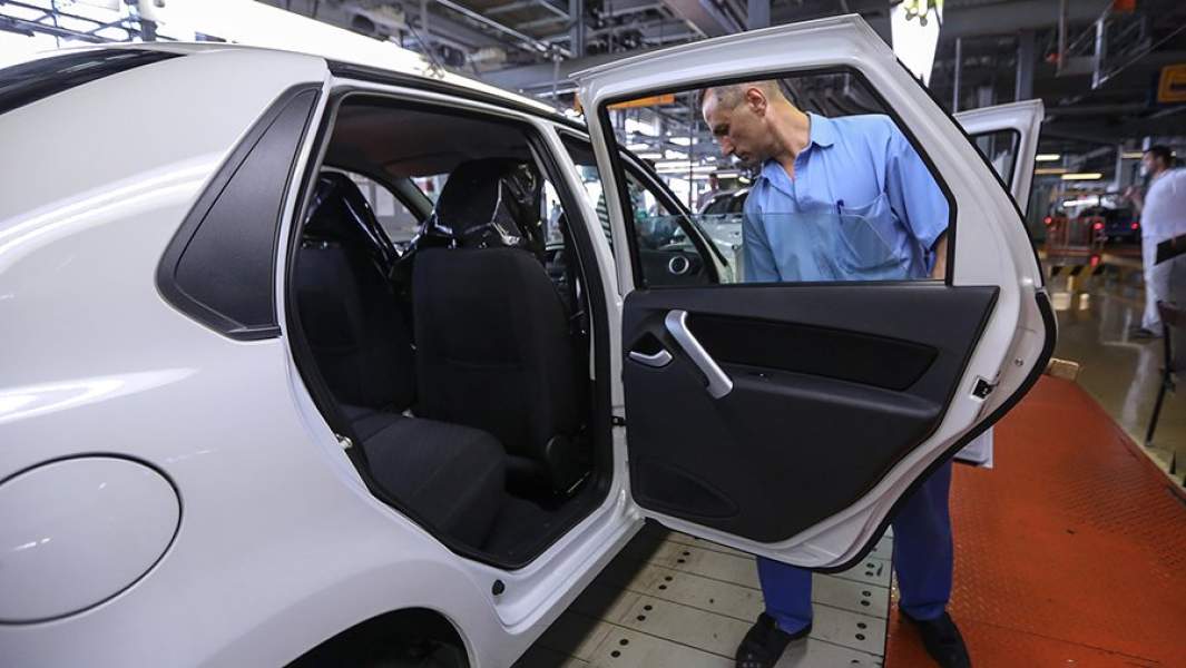 Цех сборки автомобилей