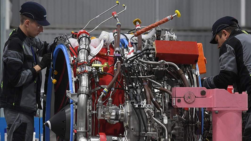 Сборка турбовентиляторного двигателя PowerJet SaM146 для самолетов Sukhoi Superjet 100