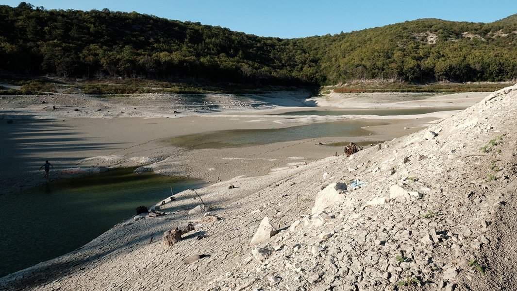 водохранилище мель