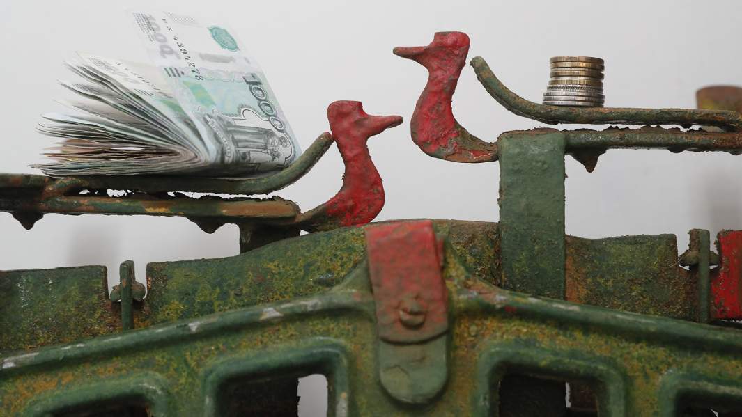 Рубли на весах