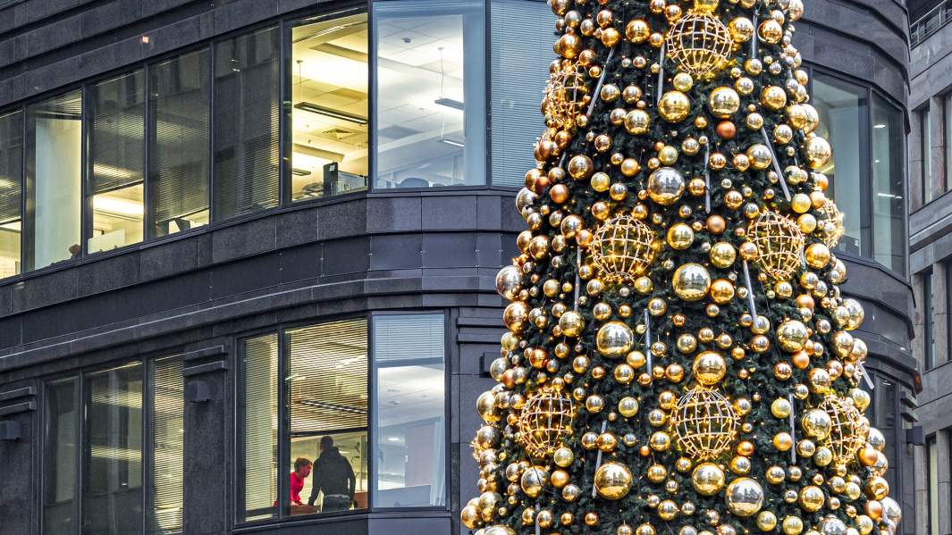 Офис. новогодняя елка