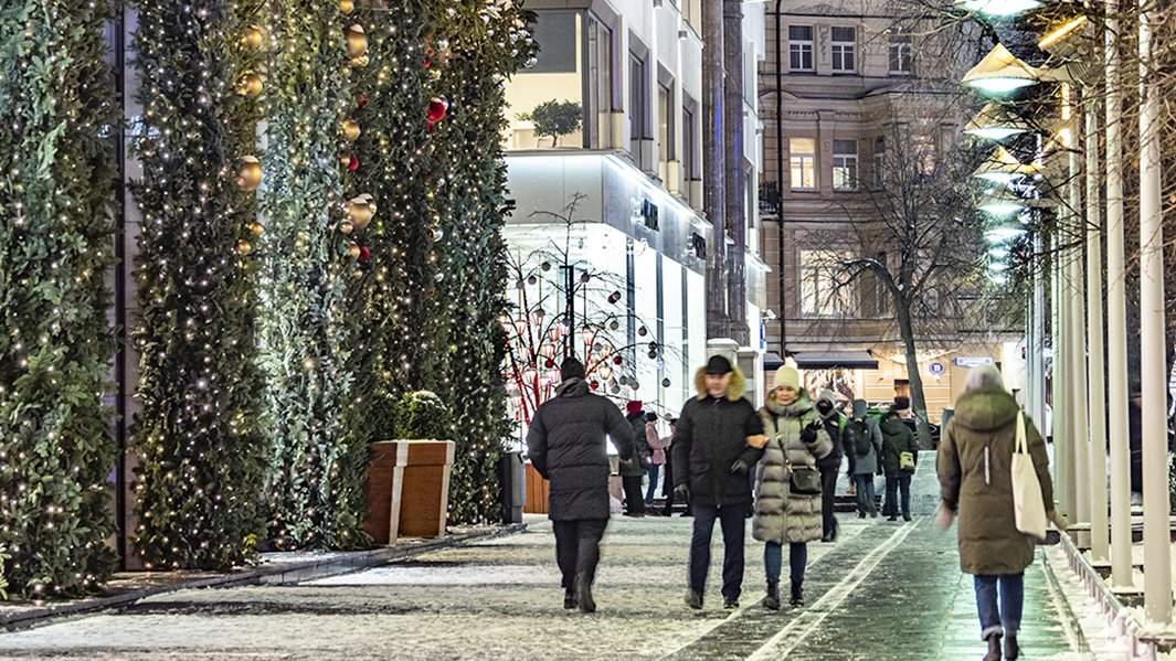 новый год мишура город