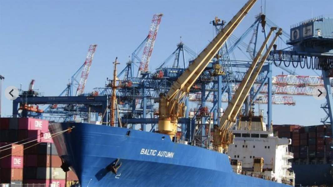 судно Baltic Autumn