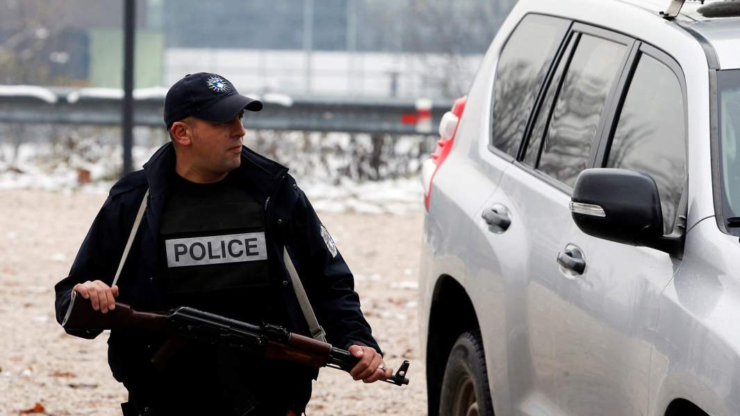 косово сербия конфликт полиция