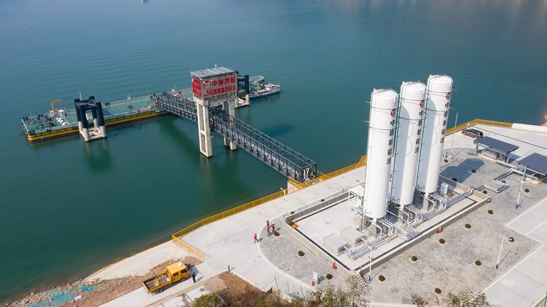 Терминал сжиженного природного газа в Китае
