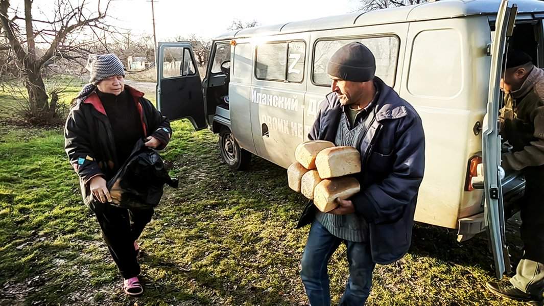 Жители Троицкого