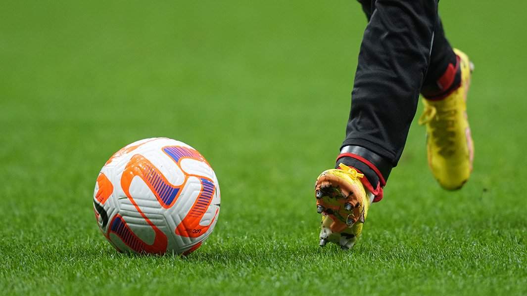 Футбол, мяч 