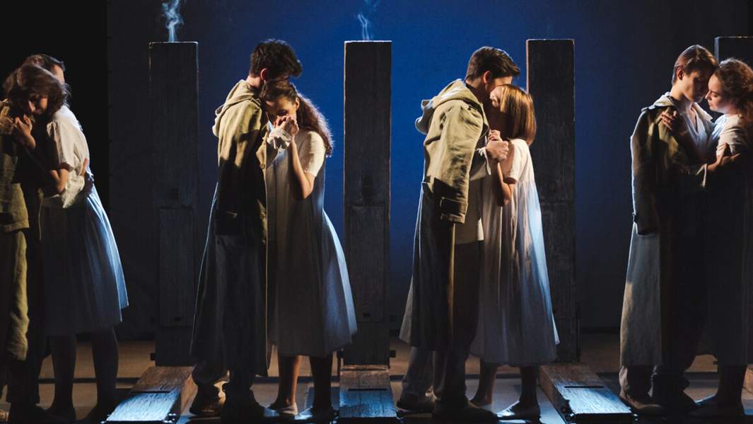 Сцена из спектакля «Василий Теркин»