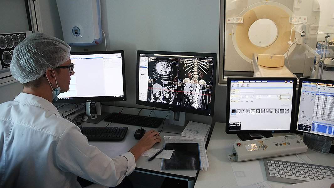 томография