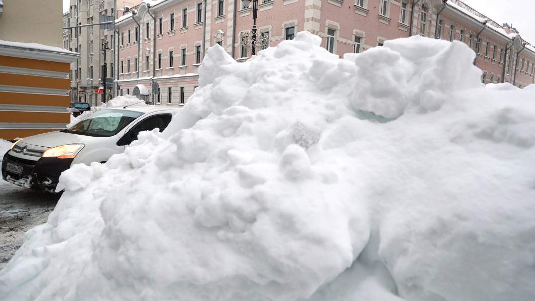 Последствия снегопада в Москве