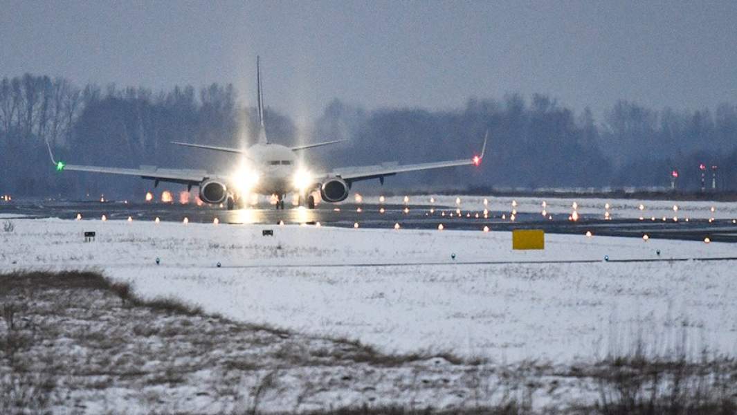 Самолет во время посадки