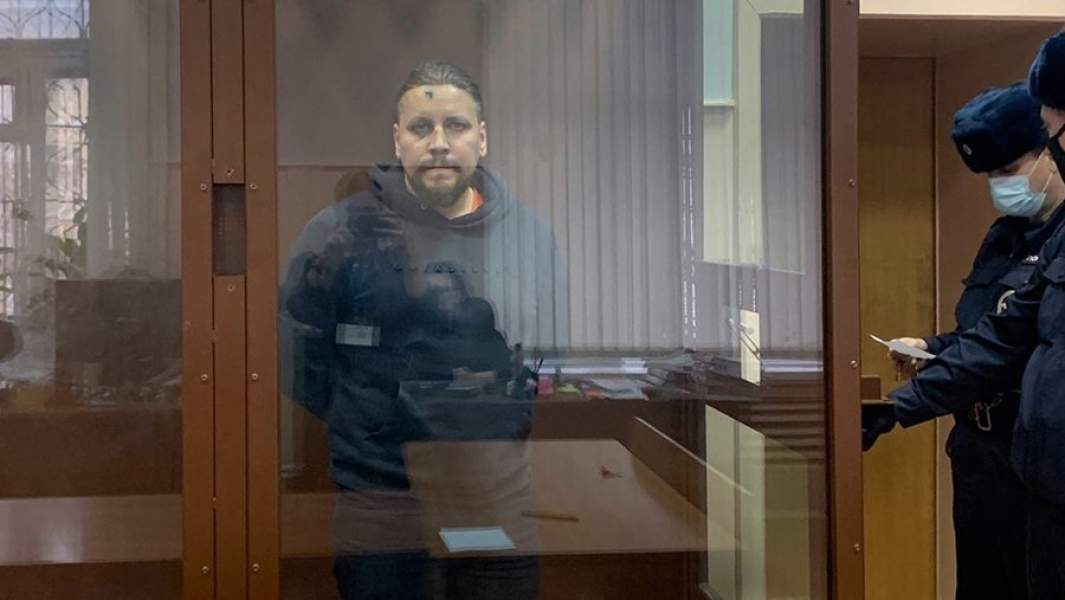 Максим Хотулев