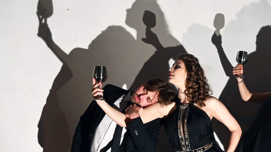 Сцена из спектакля «Скоморох Памфалон»