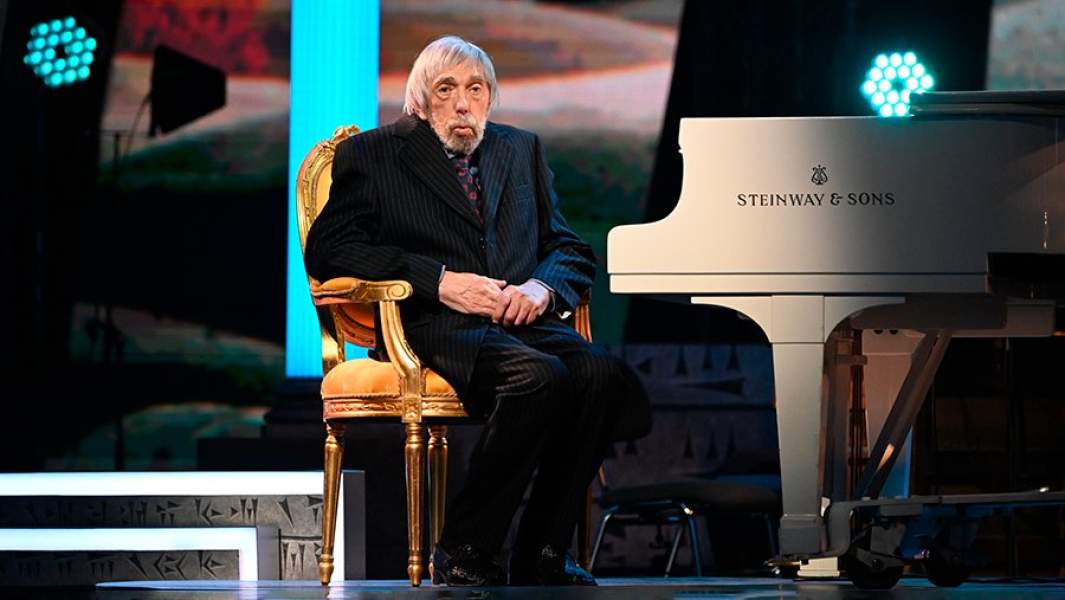 Композитор Эдуард Артемьев на своем юбилейном гала-концерте в Государственном Кремлевском дворце