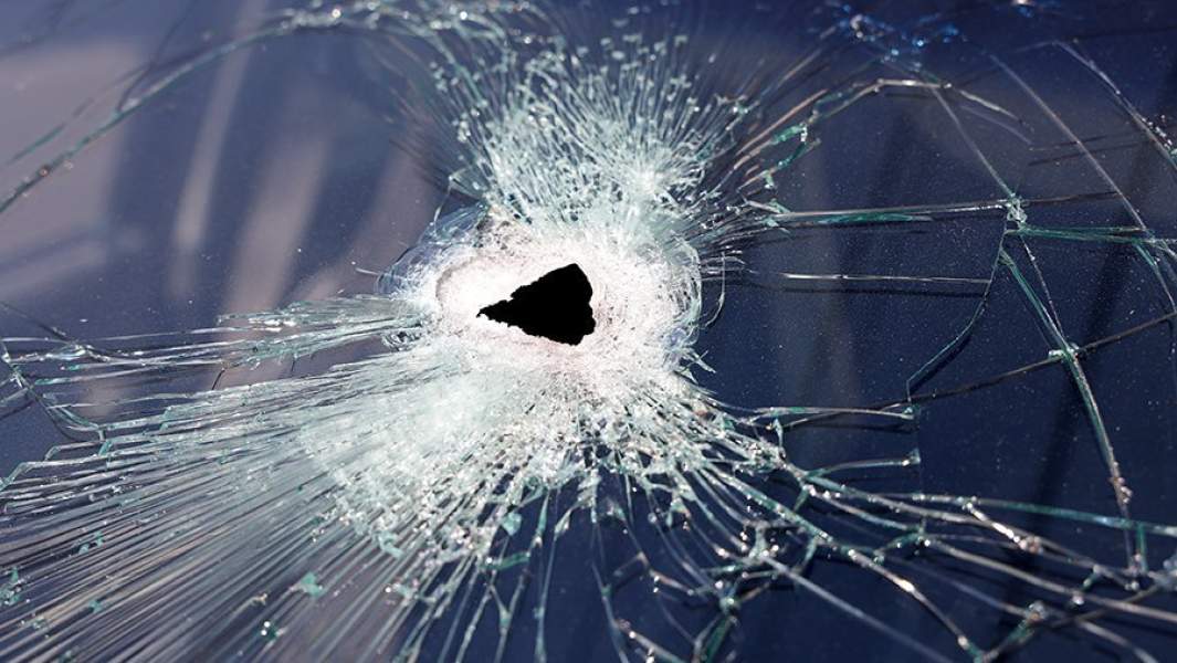 Разбитое лобовое стекло