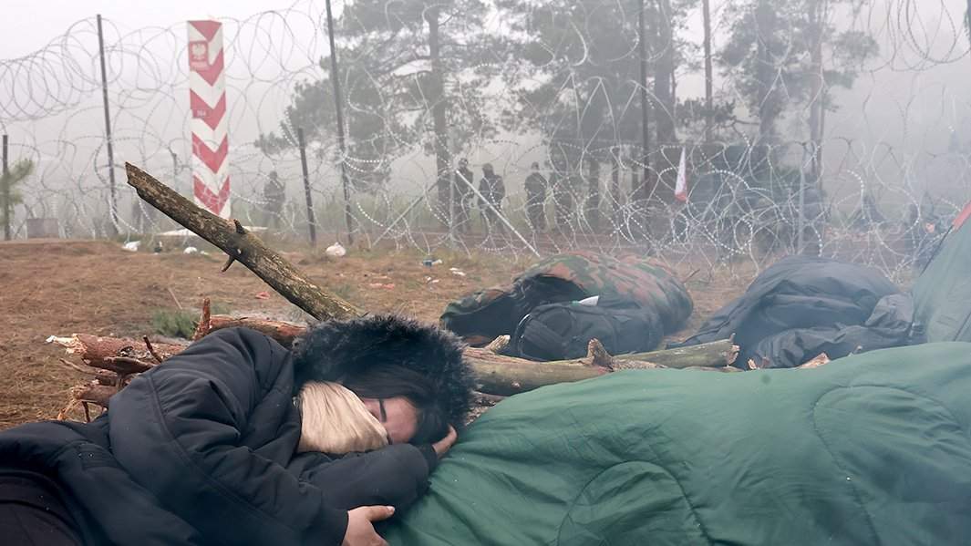 Мигранты на границе с Польшей в Гродненской области, Беларусь