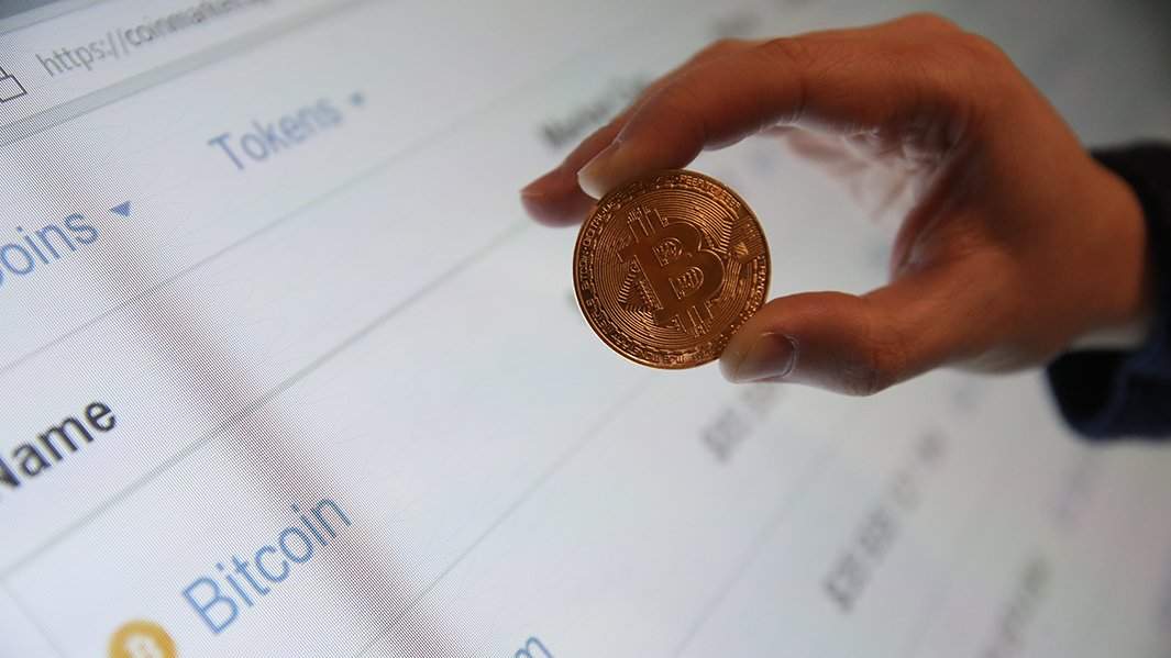 Биткоин