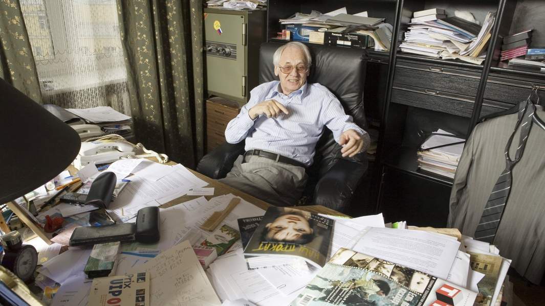 Владимир Наумов