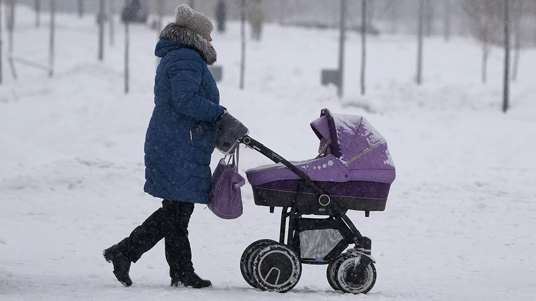 женщина с коляской