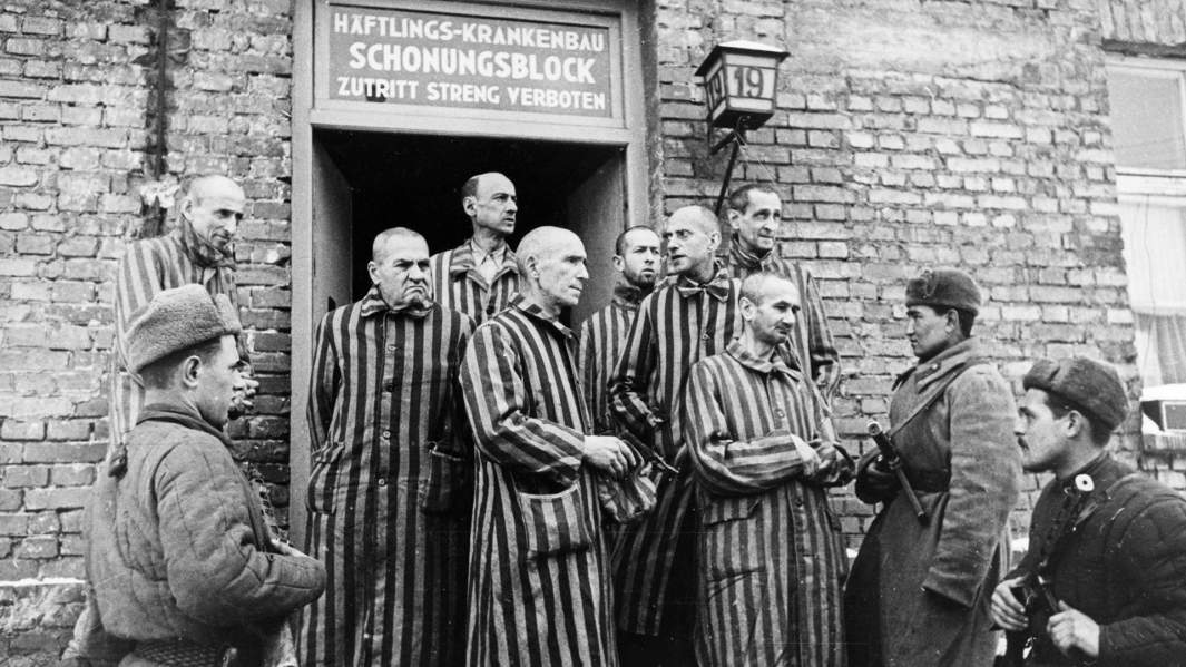 Советские солдаты