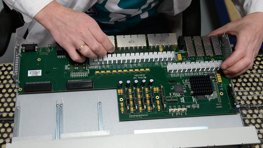 телекоммуникации техника