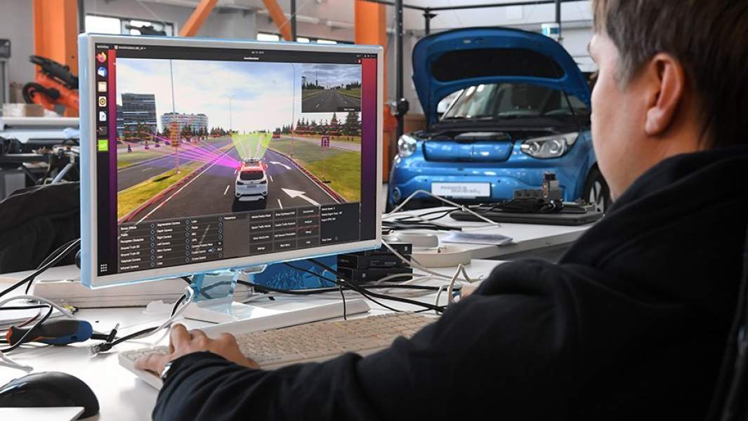 программист