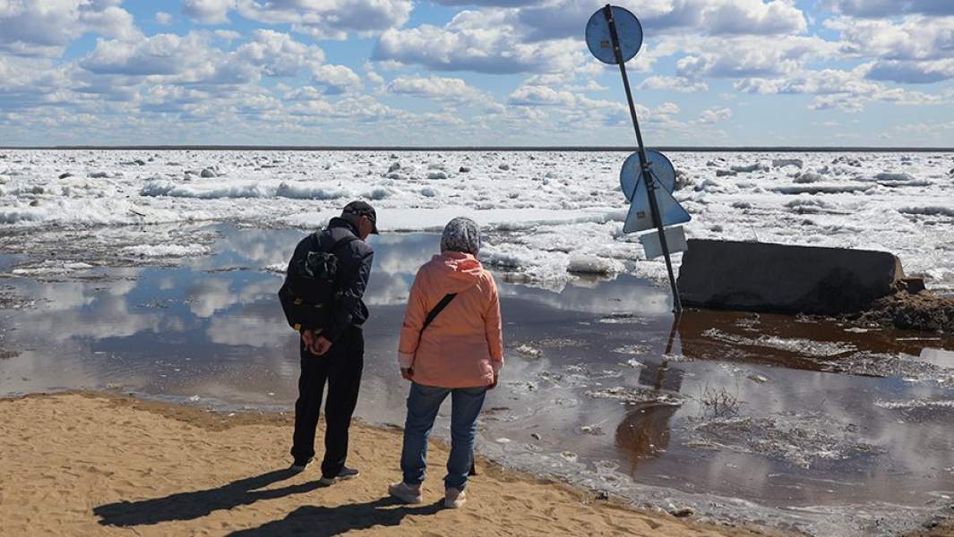 Ледоход на реке Лене