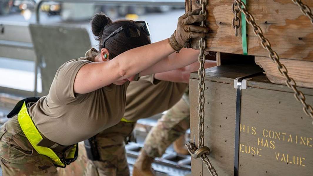 Оружие,США, Украина