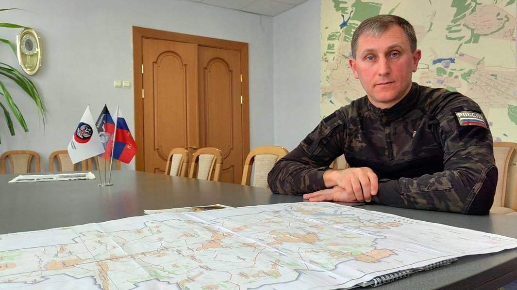 Глава Шахтерска Александр Шатов