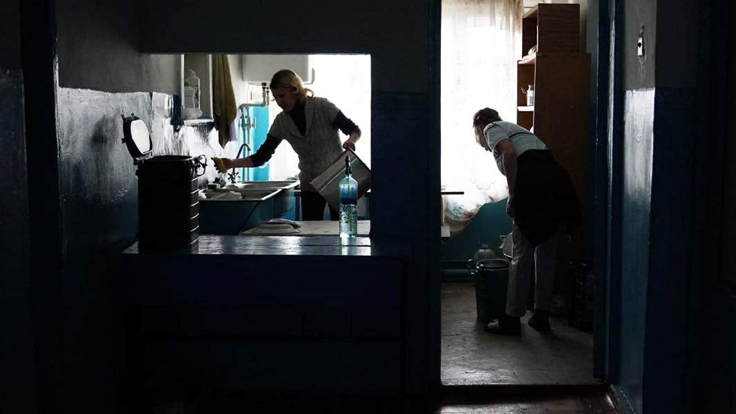 Хозяйственные работы беженцы выполняют сами