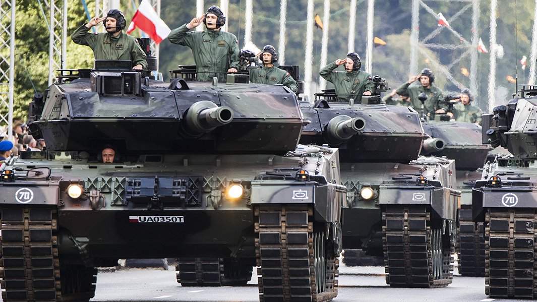 Польша, военный парад