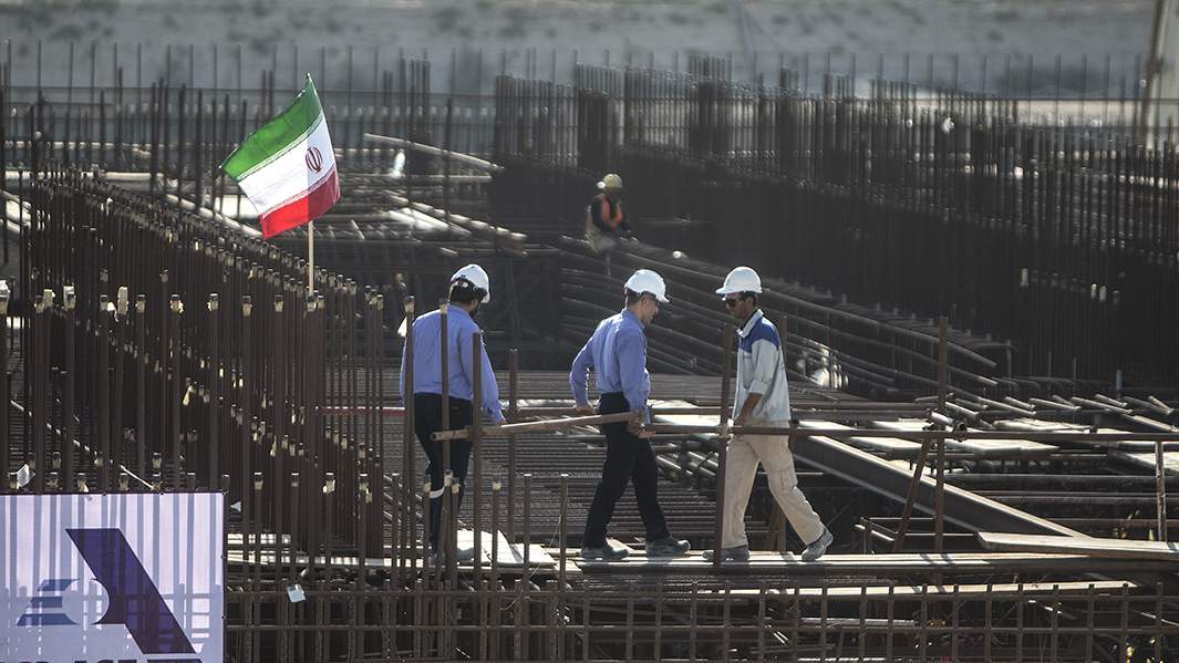 Вторая стадия строительства атомной электростанции в иранском городе Бушир