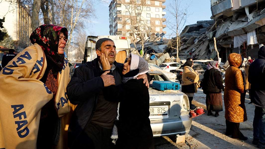 жертвы землетрясения