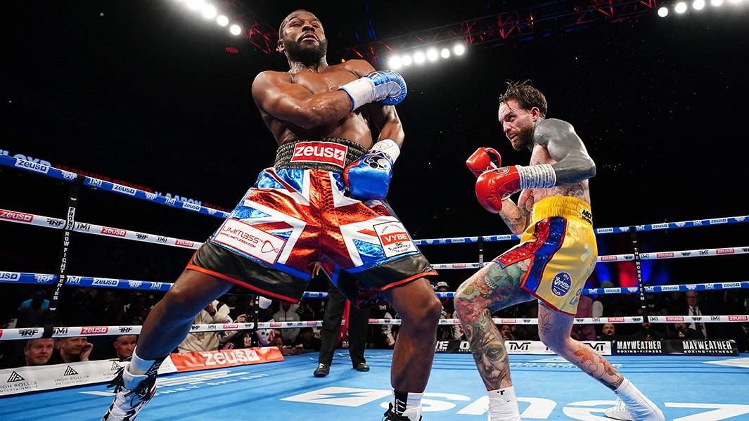 Бой Флойда Мейвезера и Аарона Чалмерса 