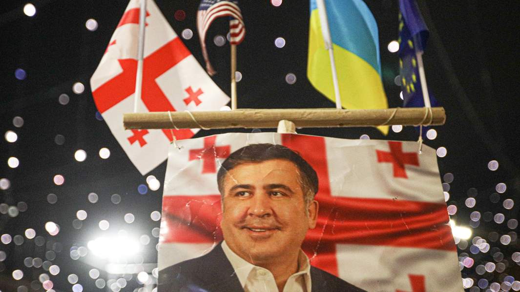 флаги портрет Саакашвили