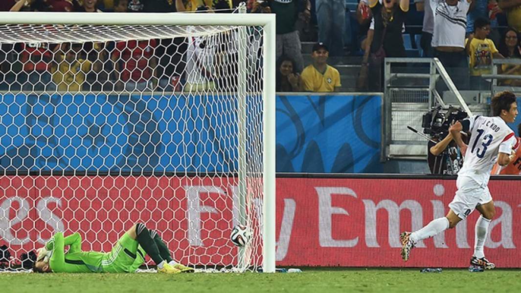 Матч группового этапа чемпионата мира по футболу 2014 года между сборными командами России и Южной Кореи в Бразилии