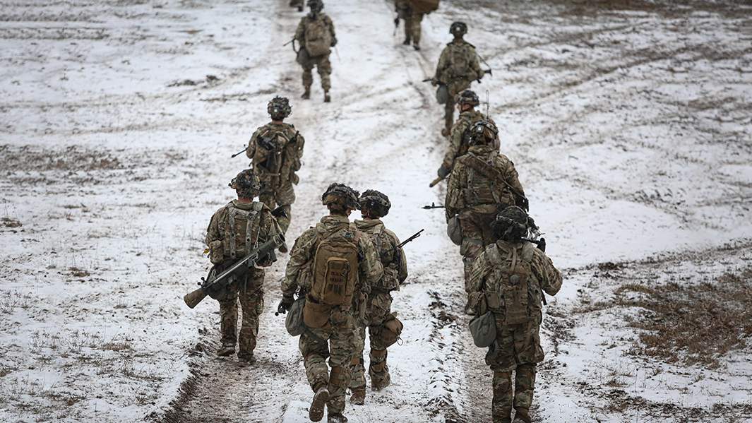 солдаты НАТО