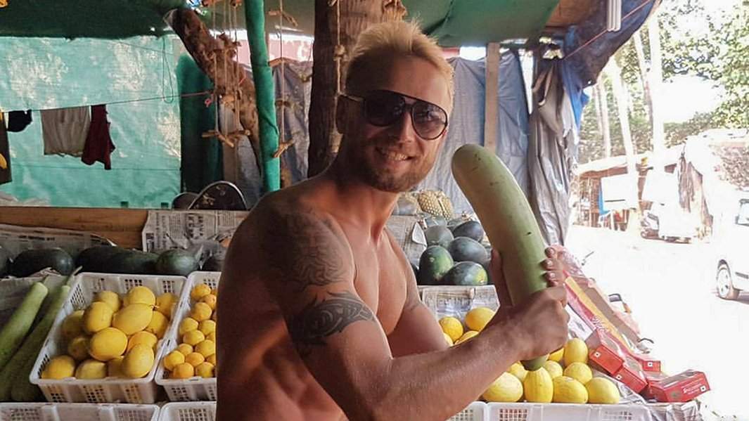 Блогер Максим Лютый