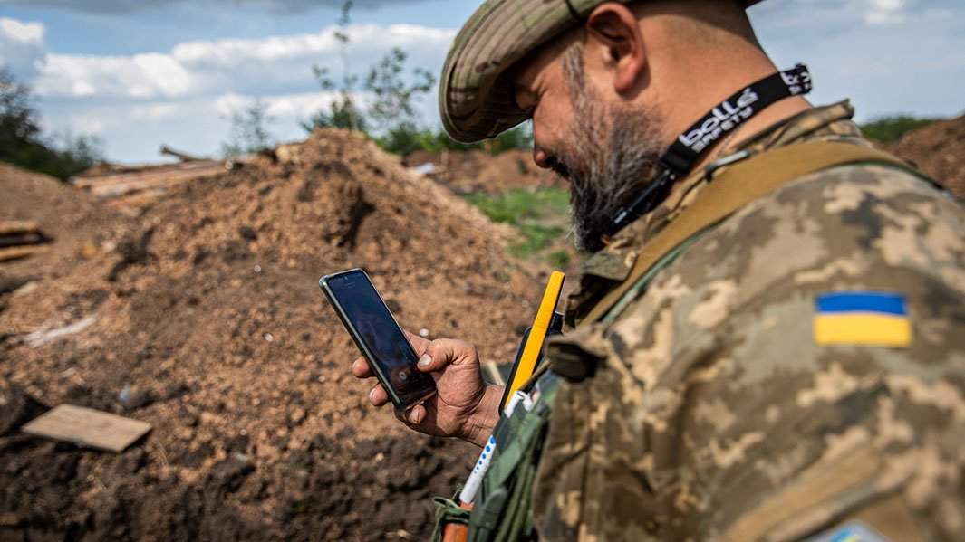 украина солдат телефон