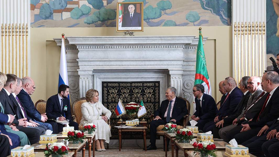  Встреча председателя Совета Федерации Валентины Матвиенко с председателем Совета нации Алжирской Народной Демократической Республики Салахом Гуджилем