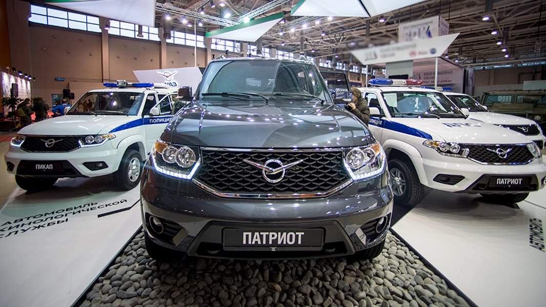 автомобиль  УАЗ патриот