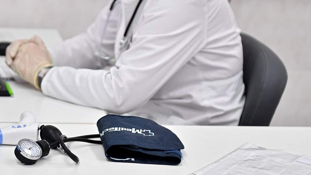 врач прием пациент