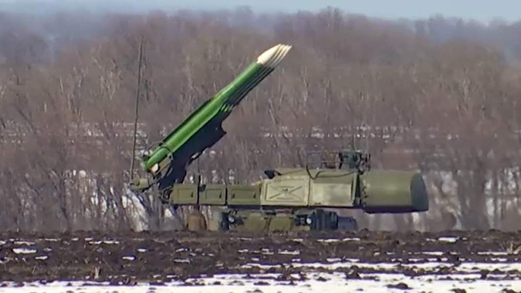 Зенитный ракетный комплекс «Бук-МЗ» на боевой позиции